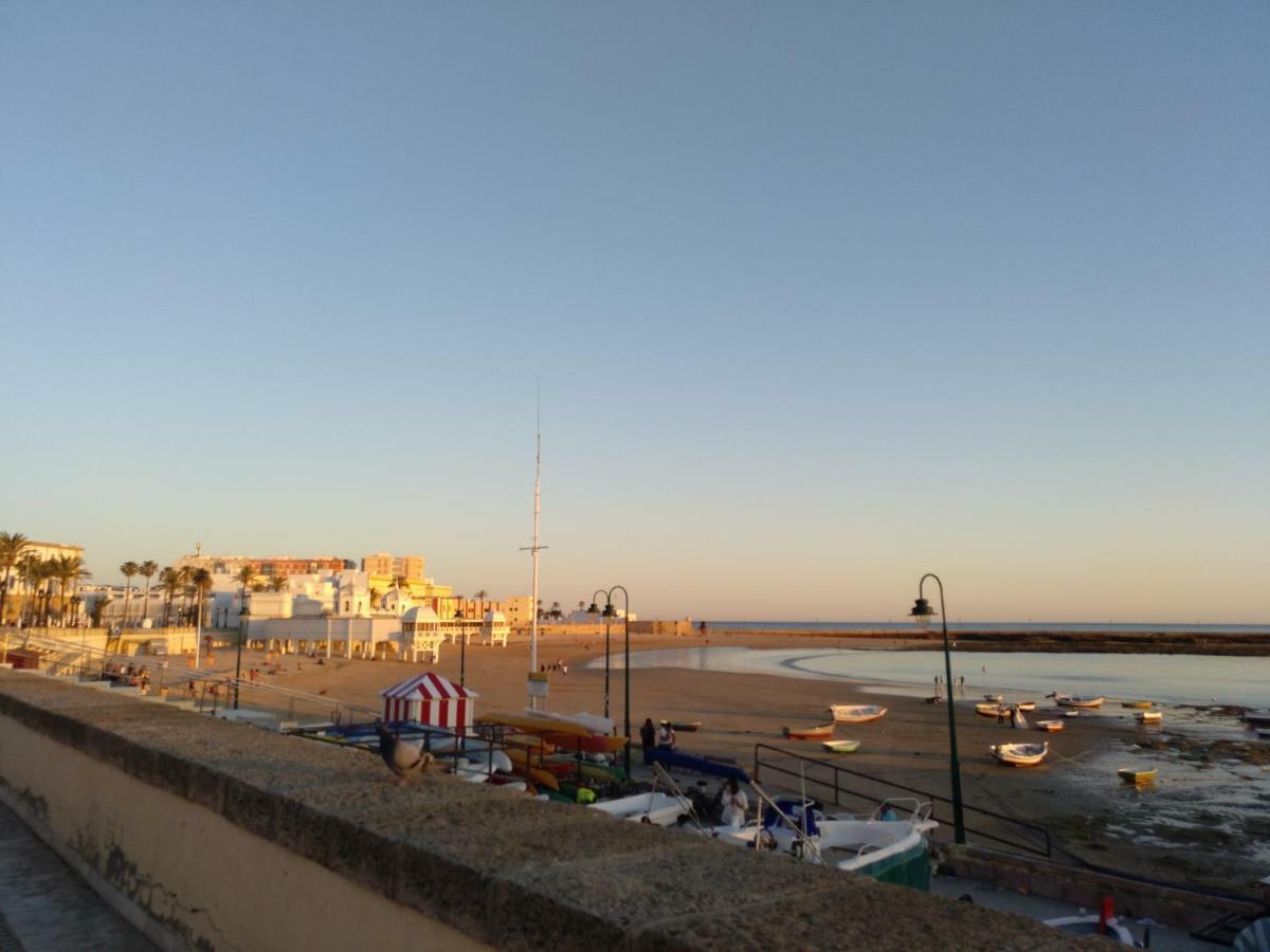 Апартаменты La Caleta De Cadiz Wifi Экстерьер фото